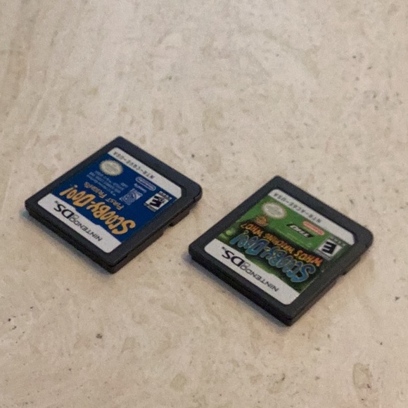 Scooby-Doo First Frights Nintendo DS Game & Who’s Watching Who Nintendo DS Games - Picture 9 of 11